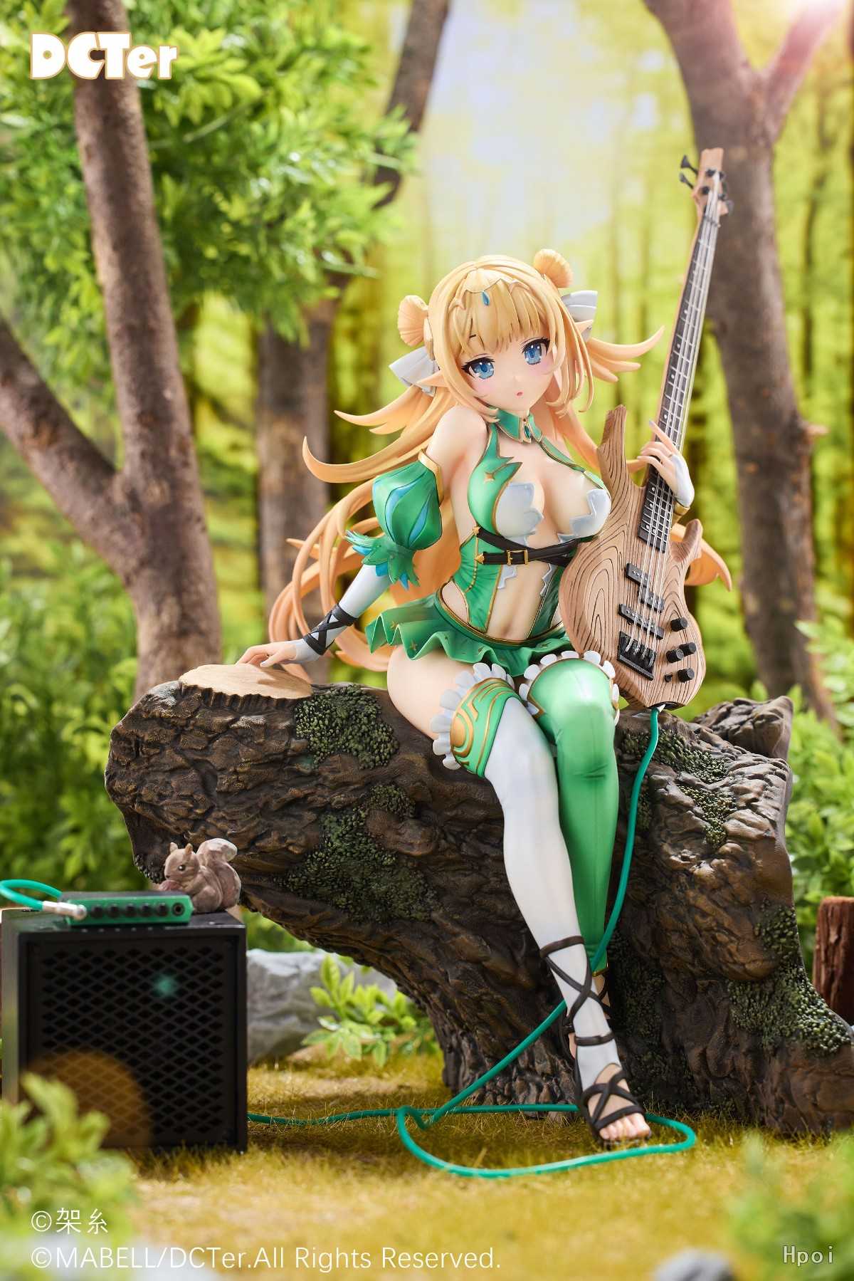 Elf Bassist Etta 1/7 Scale Figure
